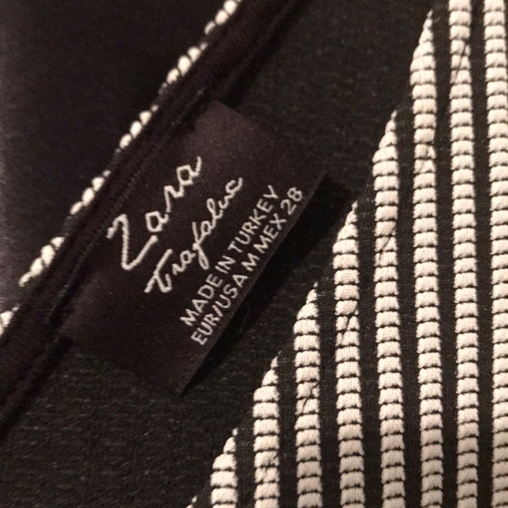 Zara Trafaluc Sleevelesa dress size Medium - Picture 7 of 7